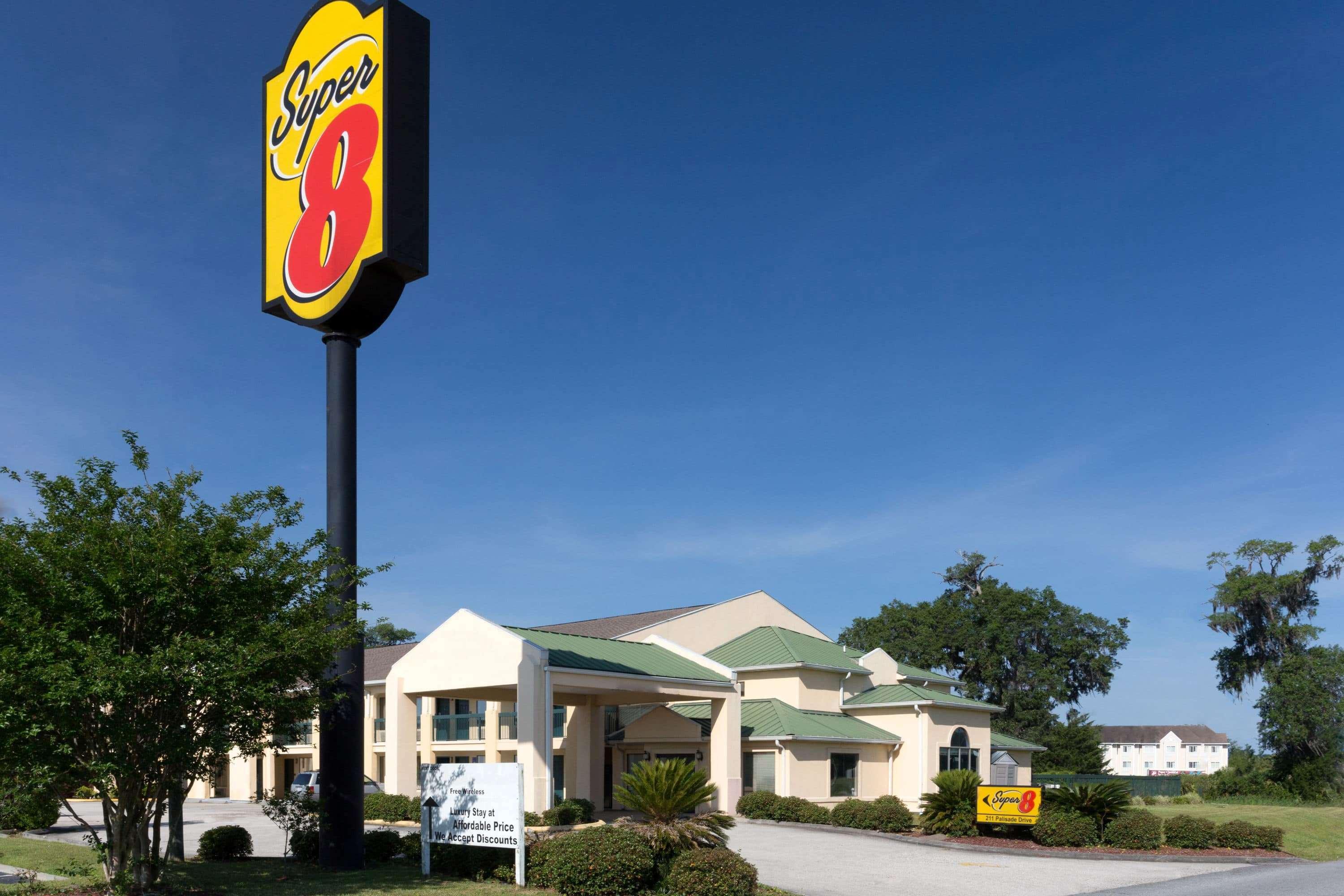 Super 8 By Wyndham Brunswick South I-95 Motel Eksteriør bilde